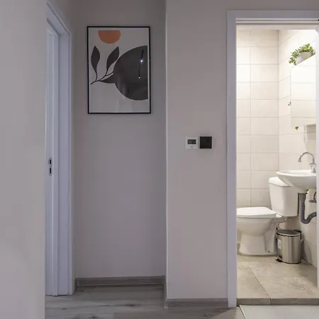 Point - 1br In Center By Flat Mаnager Lejlighed